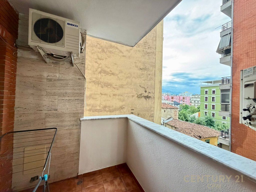 APARTAMENT 1+1 TEK 9 KATESHET! 550 € /Muaj