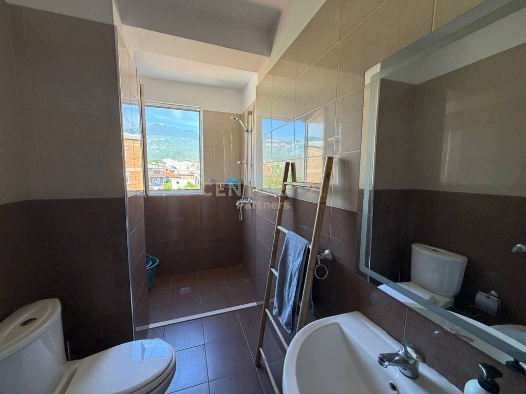 VENDIAMO APPARTAMENTO 2+1 A KINOSTUDIO! 140.000 €