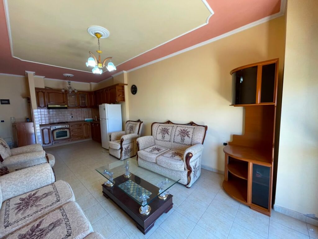 Apartament 1+1 Për Shitje në Plazh Rrota e Kuqe, Durrës
