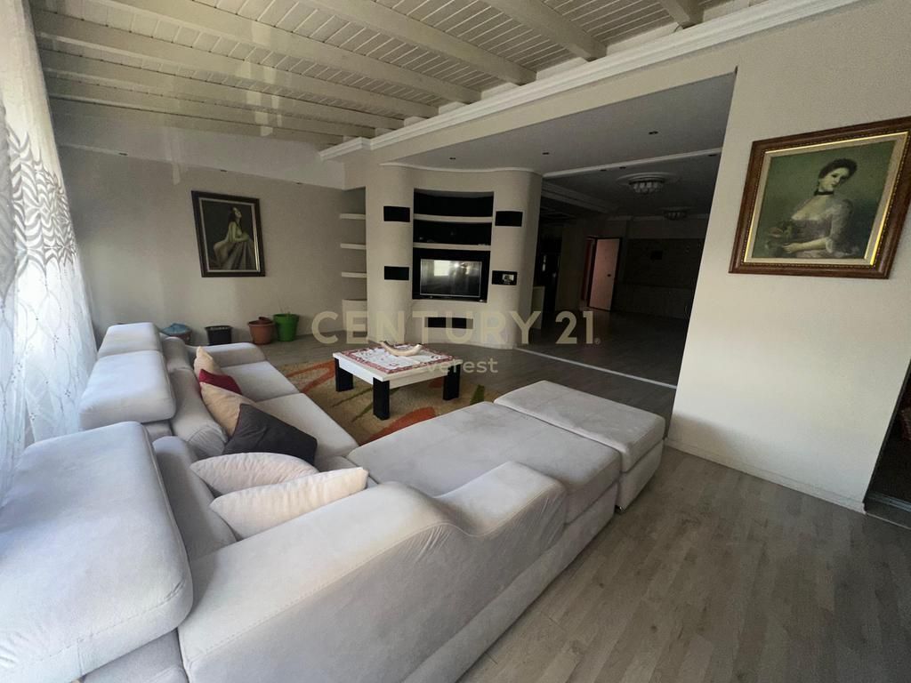 IRFAN TOMINI, VENDIAMO APPARTAMENTO 2+1+2 245,000 €