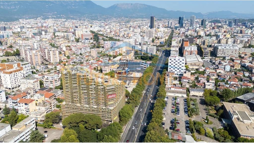 Shitet Apartament 2+1 në Kompleksin Colonnade, Laprakë