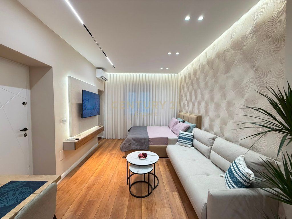 Monolocale in vendita vicino al Nuovo Bazaar! 120.000 €