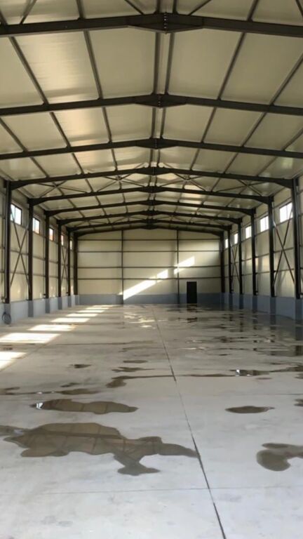 Jepet Kapanon Industrial për Shitje ne Shijak