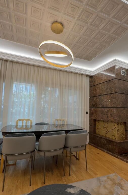 Appartamento duplex 3+1+3 in vendita presso Rezidenca Kodra e Diellit 2 .
