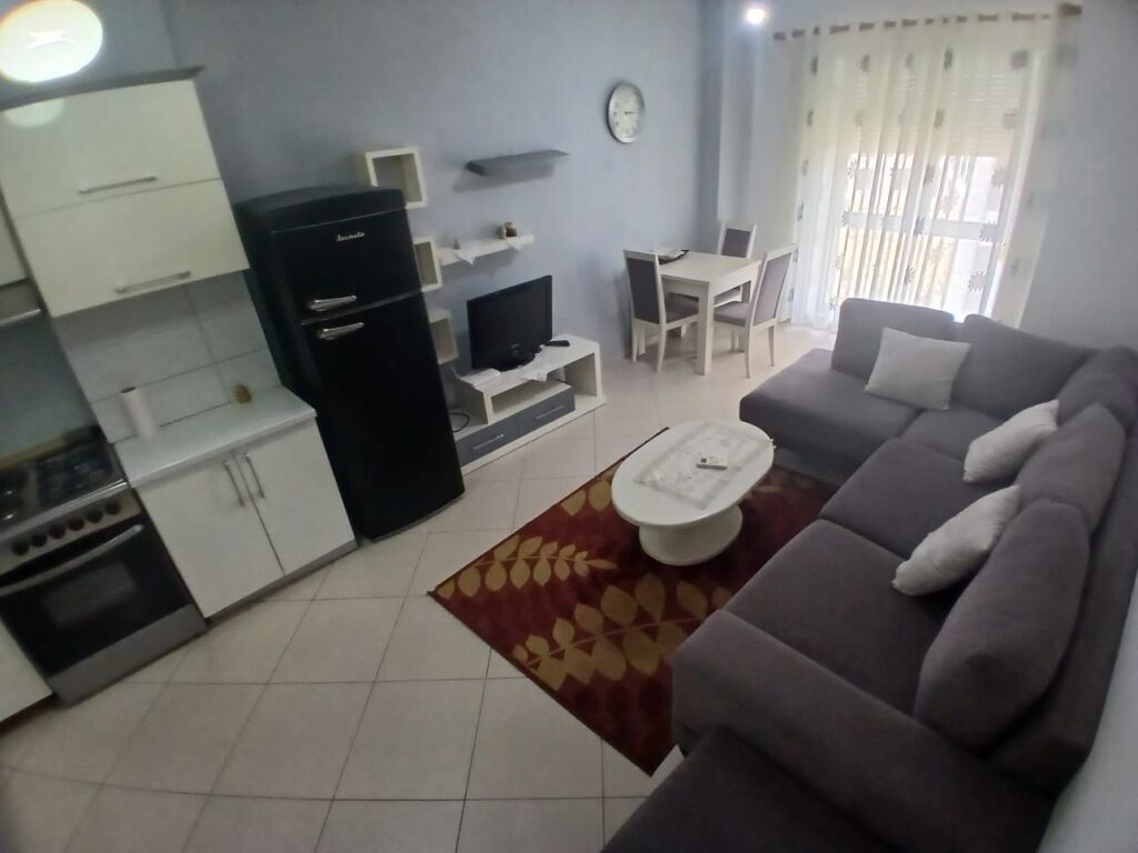 Apartment 1+1 for rent at 21 Dhjetori