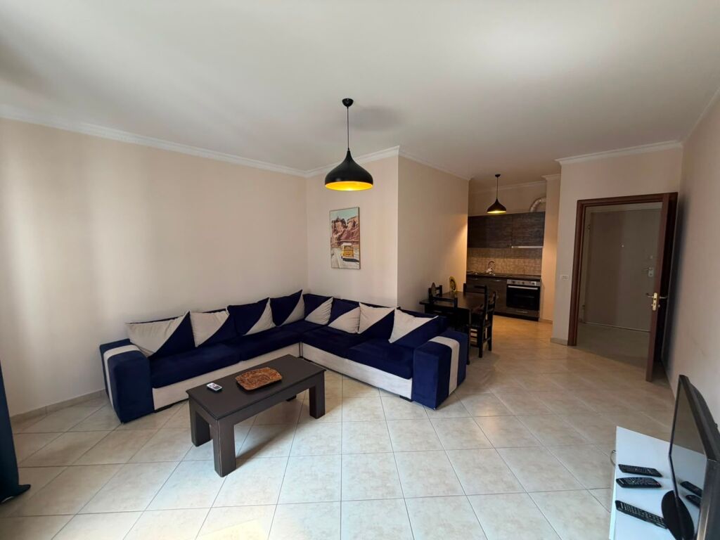 Apartament 2+1 per qera Ne Astir !