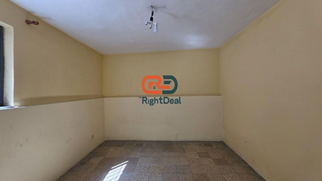 Opportunity!! Near the Red School, Private House for Sale, in Perfect Location !!