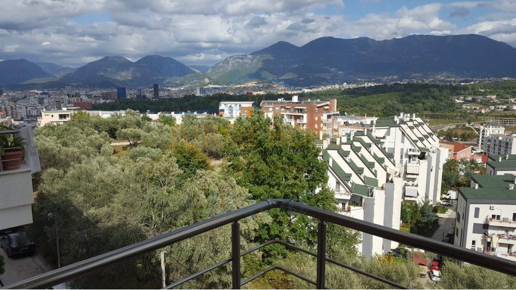 Qera, Apartament 2+1, Liqeni I Thatë, Tiranë. 650