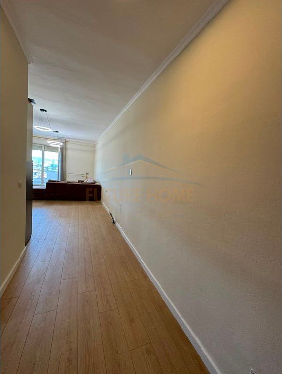 Shitet, Apartament 2+1+2, Restorant Fresku, Rruga e Dajtit