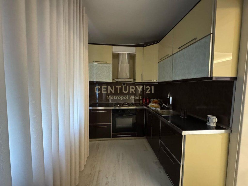 Apartment 2+1+2 for Rent near Vasil Shanto 650 € /Month