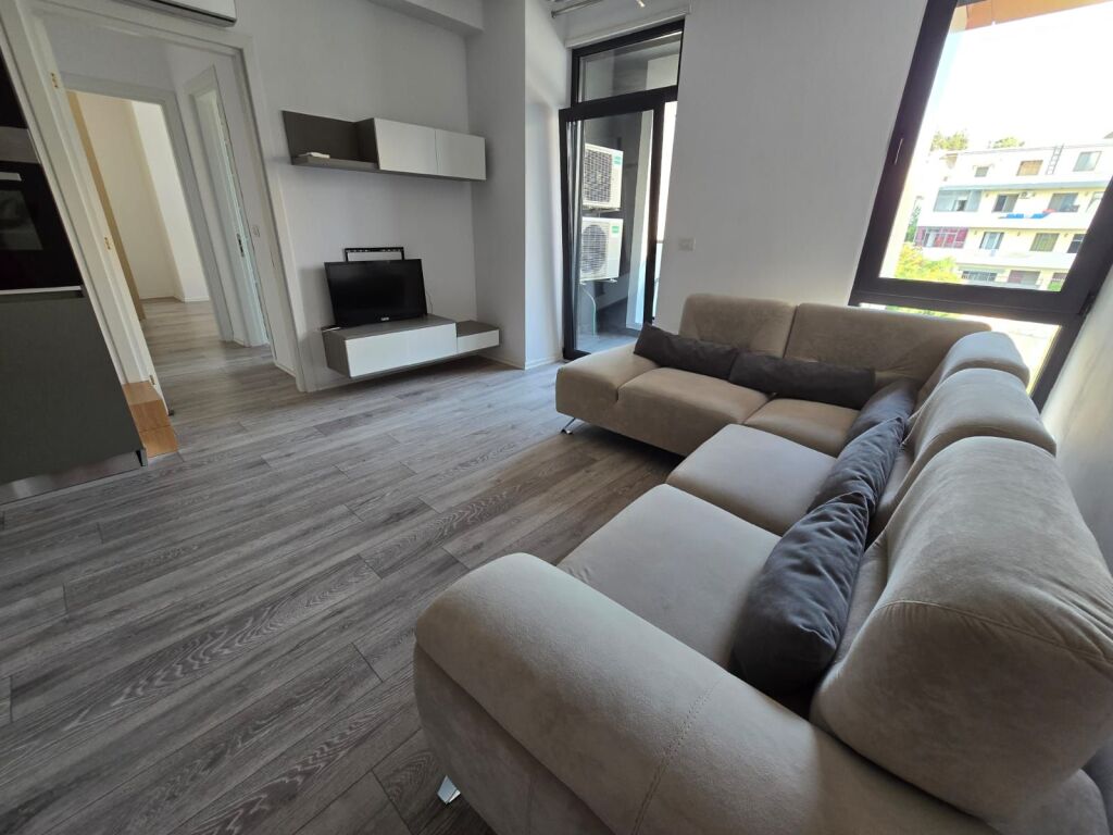 🏡 Jepet me Qira Apartament 1+1 –  Ali Demi
