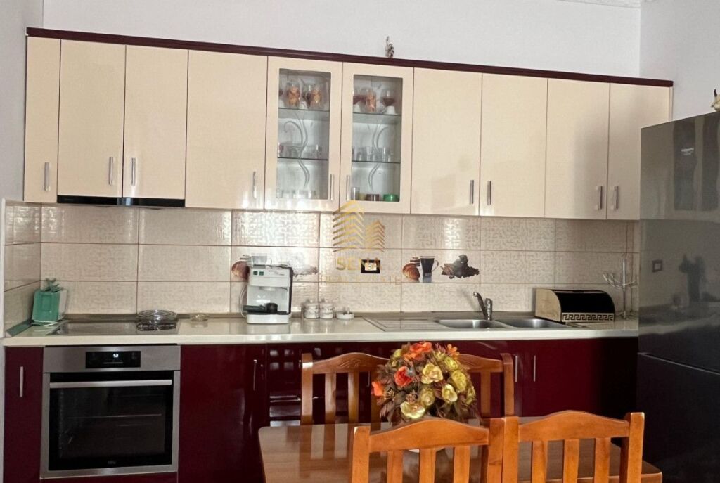 Rent, Apartment 2+1+balcony+Parking Spot, Siri Kodra, 50,000 Leke/Month