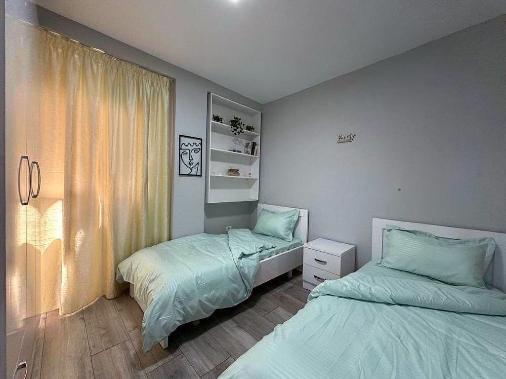 SHITET APARTAMENT 2+1 TE 21 DHJETORI, PRANE MONDIALIT