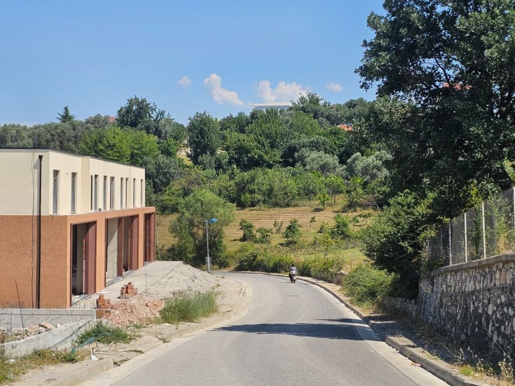 Appartamento 2+1+2 con veranda Lago di Farka!