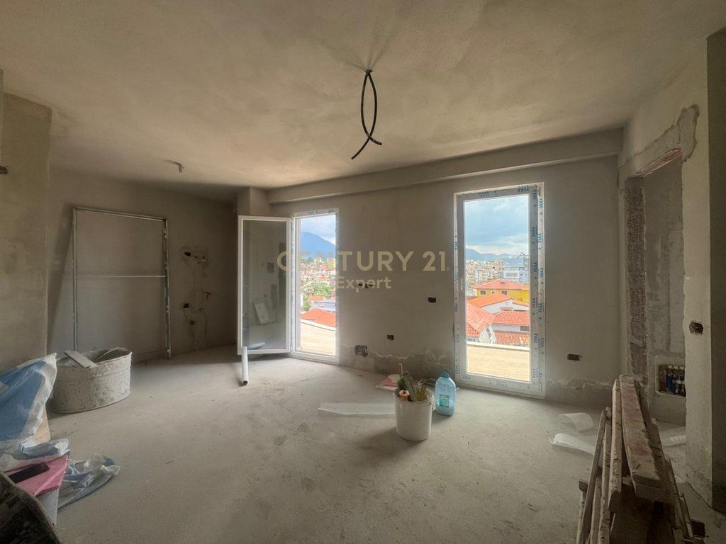We sell studios in Qyteti Studenti