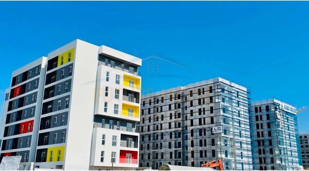 In vendita, Appartamento 2+1+2, Univers City, Tirana.