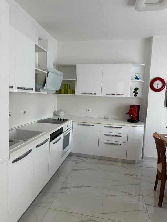 Apartment 3+1+2+Veranda for rent at Downtown One, Pyramid, Elbasan Street.