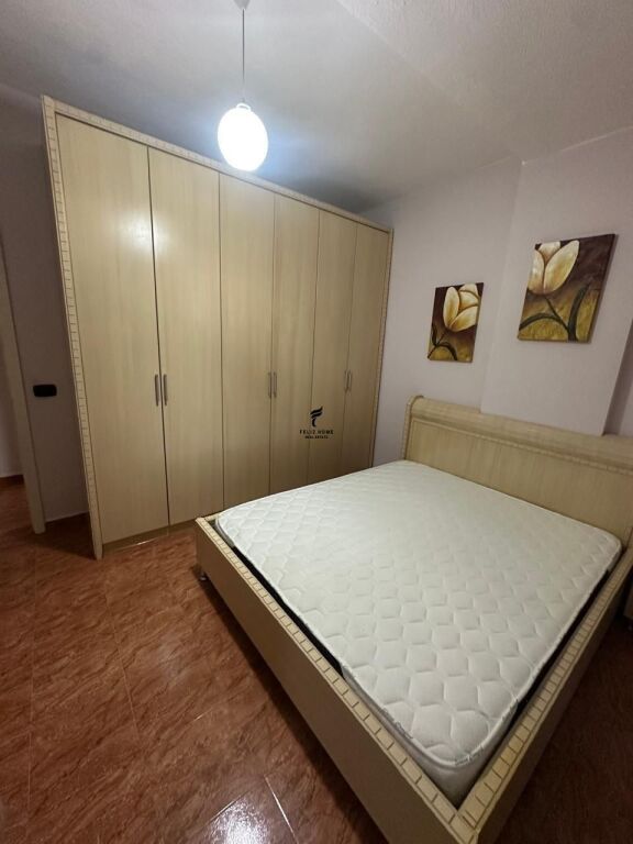 APARTAMENT ME QERA 2+1 LAPRAKE 55.000 LEKE FH-81866