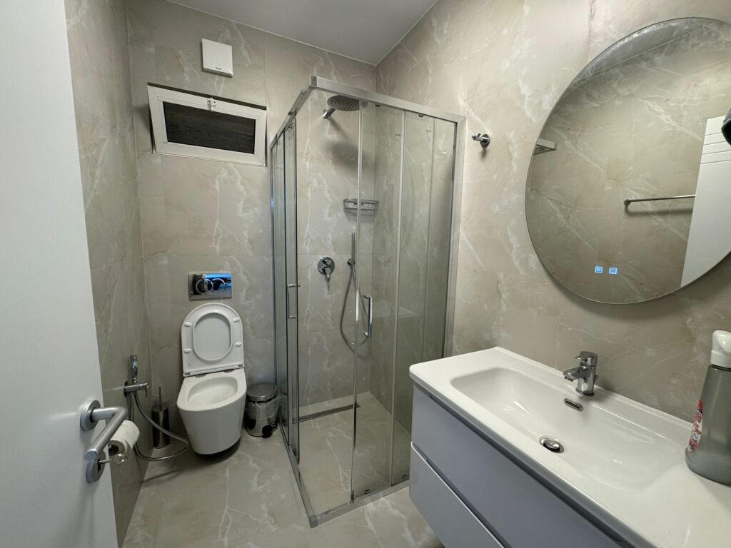 For rent 3+1 at the Paris Municipality