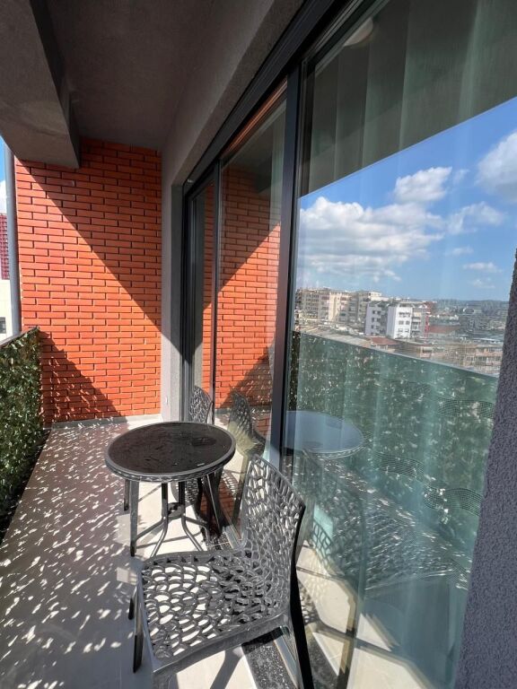Apartment me qera 2+1+2 ne Myslym Shyr