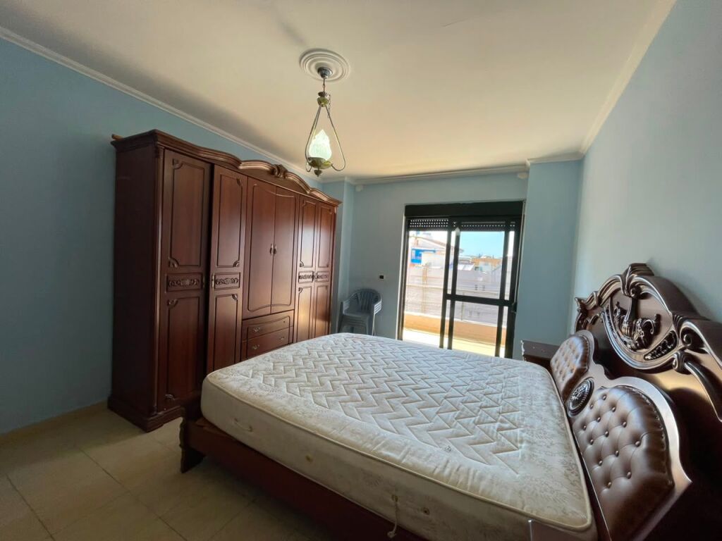 Apartament 1+1 Për Shitje në Plazh Rrota e Kuqe, Durrës