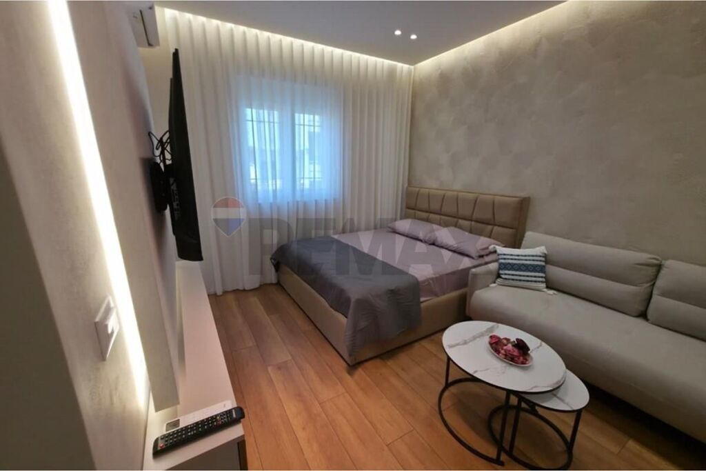 Monolocale in Vendita – Hoxha Tahsim 34 m²