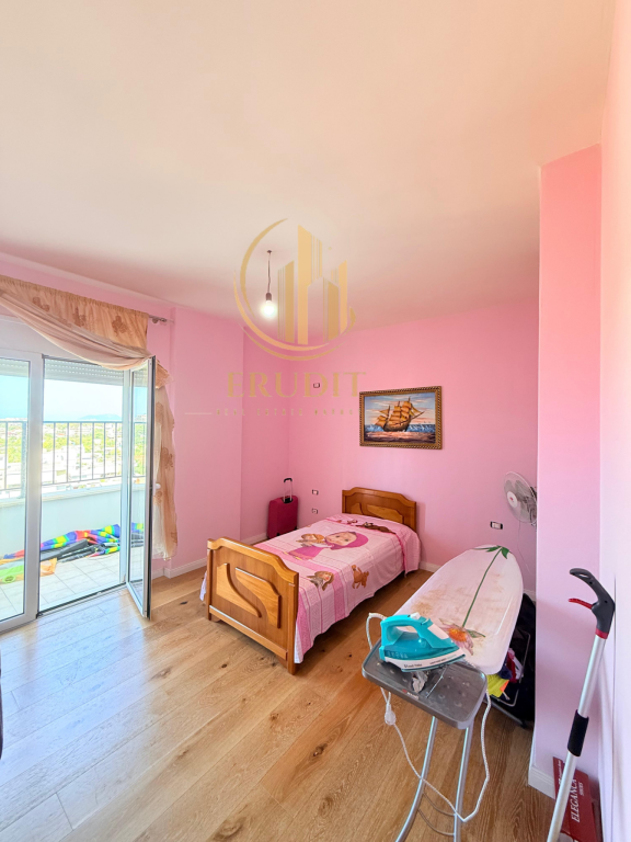 Appartamento 2+1 con Vista Mare in Vendita – Vicino al Molo, Transballkanike, Vlora