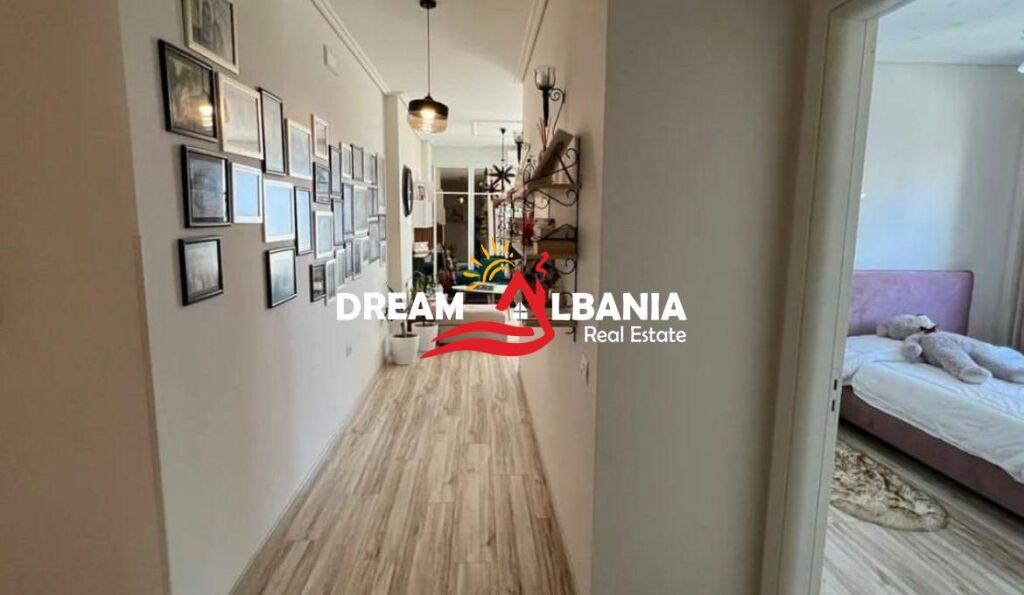 Super Appartamento 3+1+2 in vendita a Vlora vicino al Lungomare (ID 4131419)