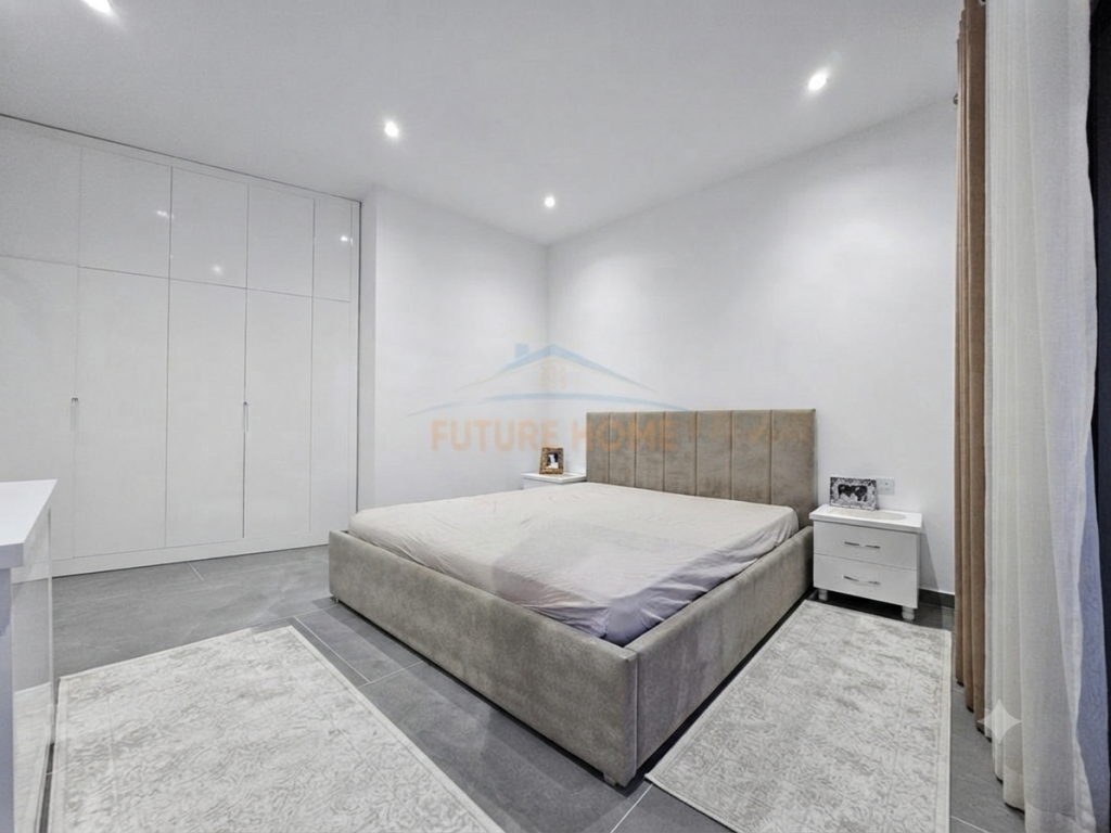 For sale, Apartment 1+1, Selite, Tirana