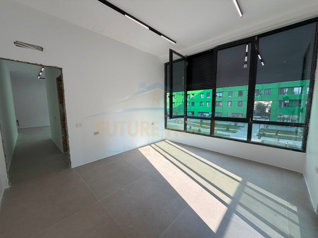 Rent, Office space, 5 Maji Street, Tirana.