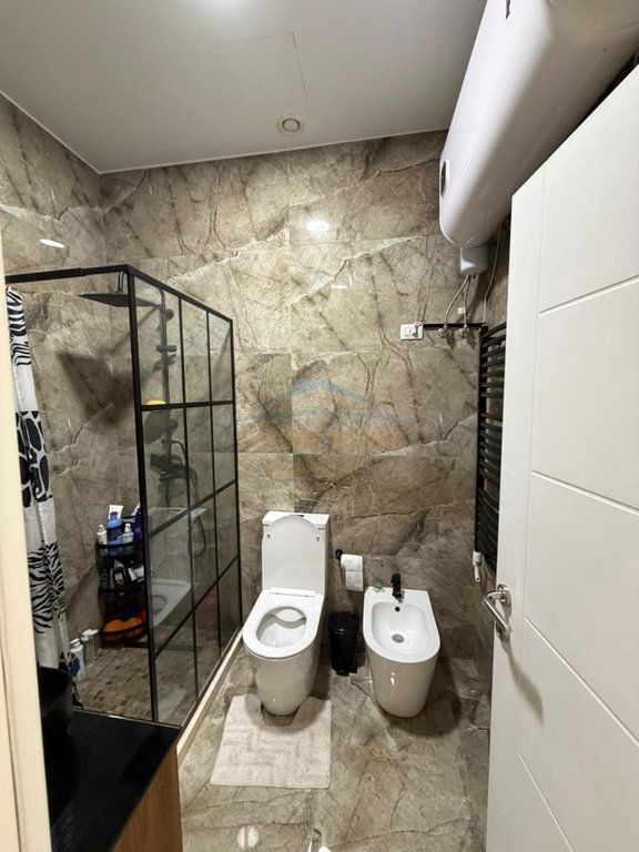 Qera, Apartament 2+1, prane Fakultetit te Mjekesis, Tirane .