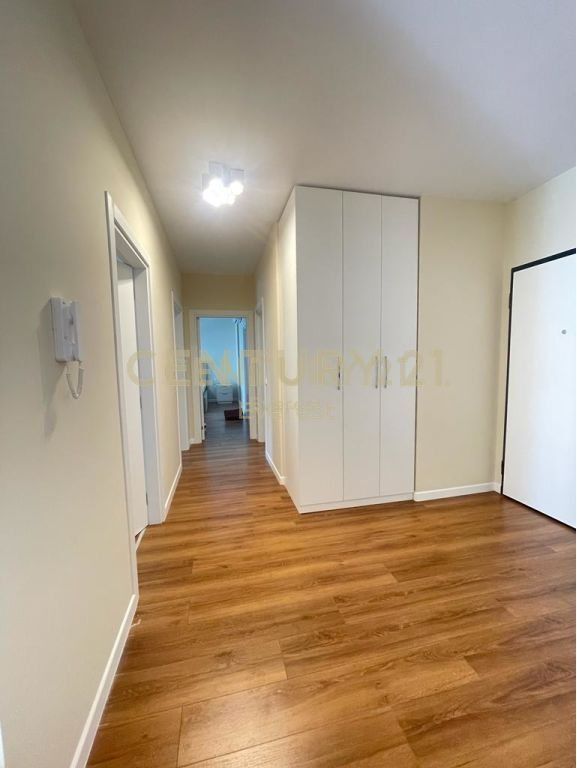 FIORI DI BOSCO, APARTMENT 3+1+ PARKING SPACE FOR RENT