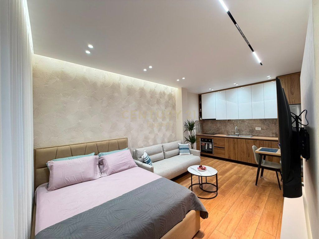 Monolocale in vendita vicino al Nuovo Bazaar! 120.000 €