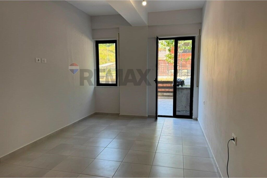 Appartamento - In Vendita - Kodra e Diellit 1, Tirana(ID: 530261046-512)