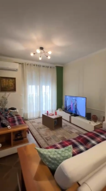 Appartamento 2+1+2+ Veranda Lago Secco in Vendita !