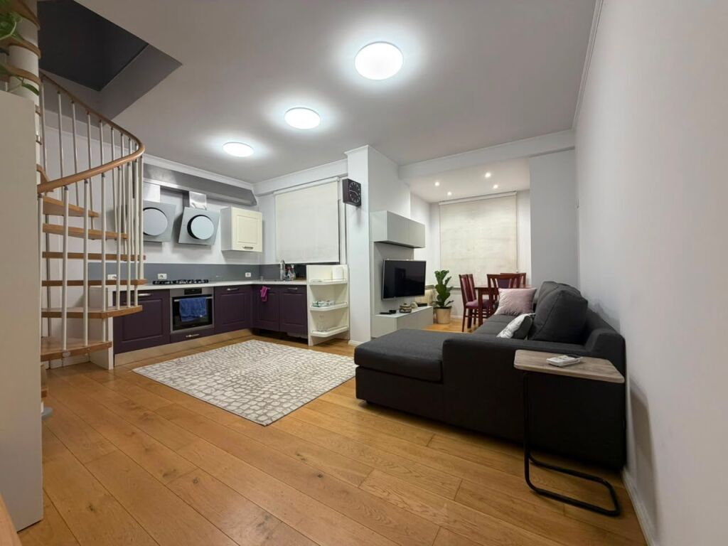 DUPLEX APARTMENT 3+1 + PARKING SPACE NEAR THE DRY LAKE