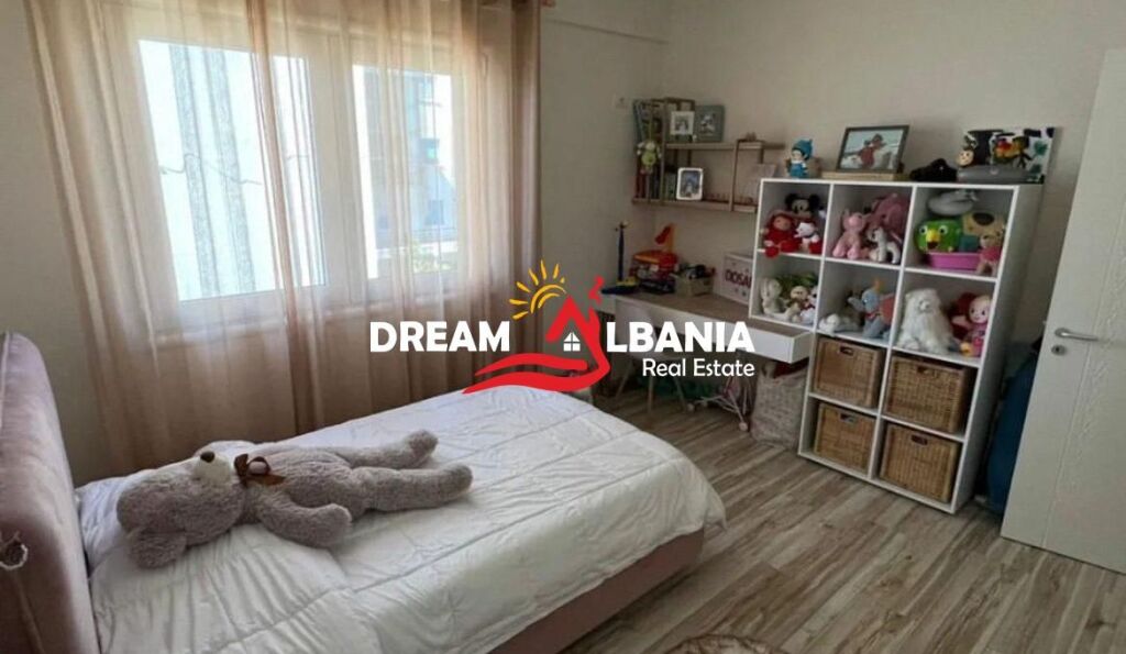 Super Appartamento 3+1+2 in vendita a Vlora vicino al Lungomare (ID 4131419)