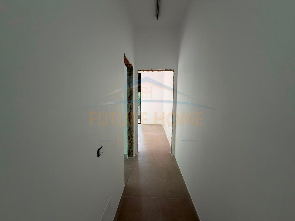 Rent, Office space, 5 Maji Street, Tirana.