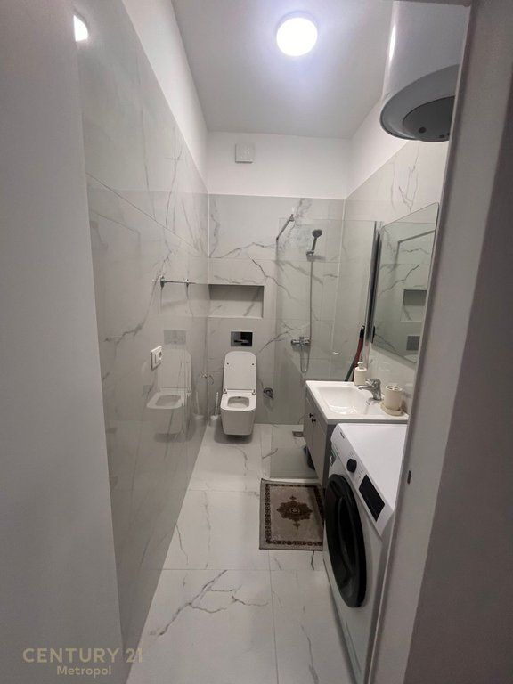 Jepet me qira apartament 1+1