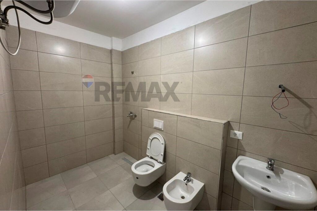 APARTAMENT 1+1 PER SHITJE TE KODRA DIELLIT