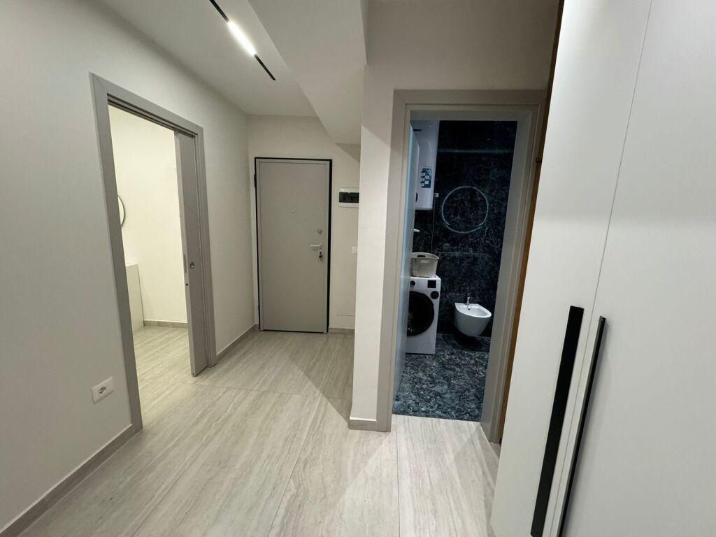 Appartamento 2+1 in Vendita nel Quartiere 17, Durazzo !