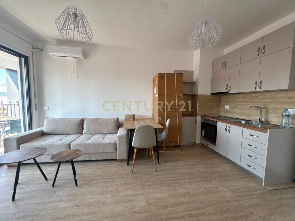 Appartamento 1+1 in affitto a Bulevardi i Ri 450 € /Mese