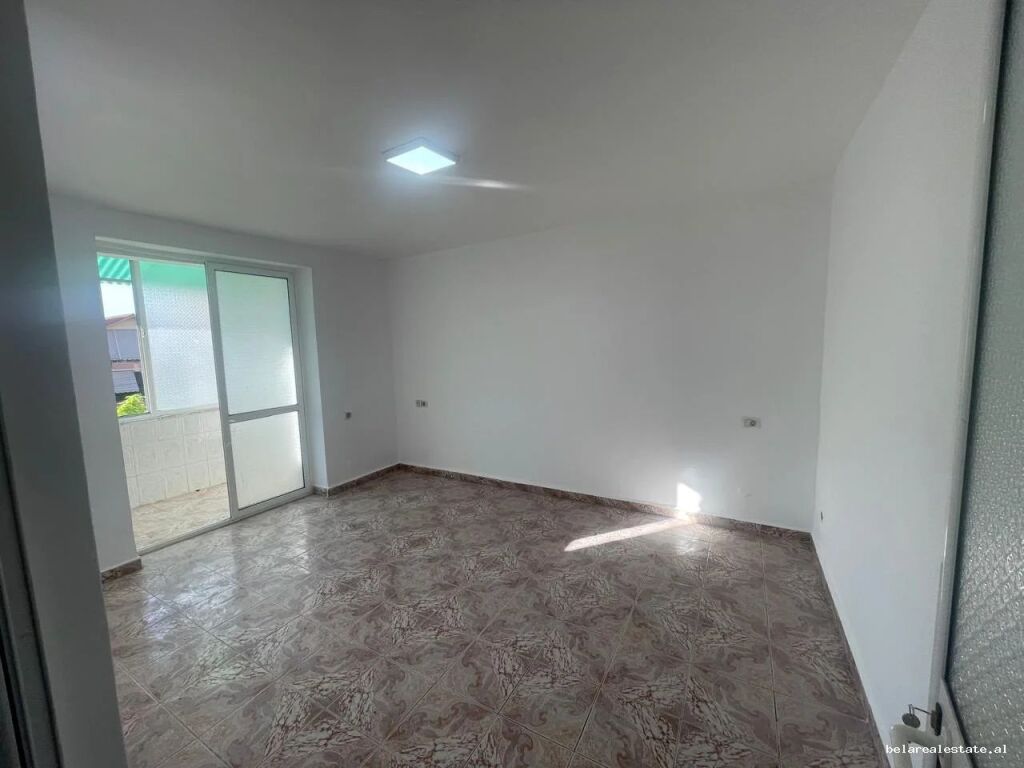 Office for Rent 2+1 Near Former Durresi Restaurant (ID BZ21004) Tirana