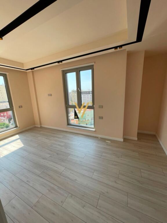 LOCALE COMMERCIALE 105 M2 IN AFFITTO IN VIA KAVAJES 140.000 LEKE
