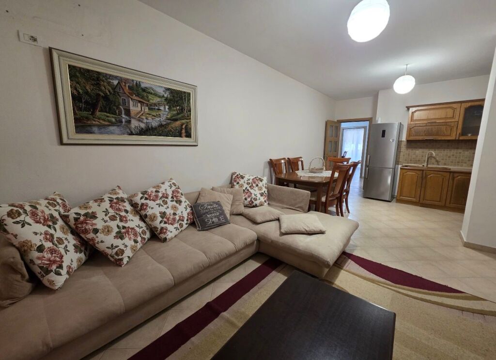 2+1 apartment for rent in Astir!