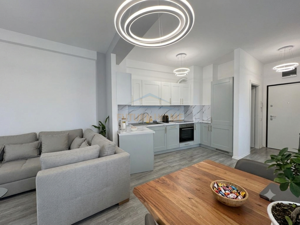 Rent, Apartment 2+1 Univers City, Tirane.