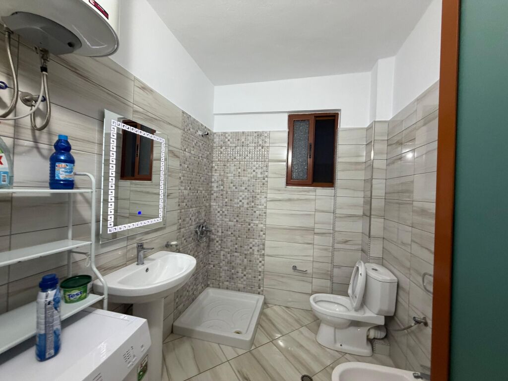 Appartamento 2+1+2+2 in vendita vicino alla Spiaggia Pelikan