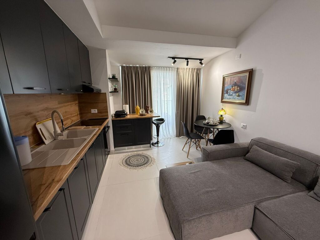 🏡 VENDESI APPARTAMENTO 1+1 A FRESK (100mln lek)