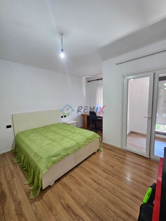 🏡 **2+1 APARTMENT FOR RENT – OPPOSITE 2 ROOSTERS, DURRËS**