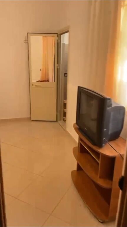 APARTAMENT 1+1. 25000 LEKE.VILAT GJERMANE